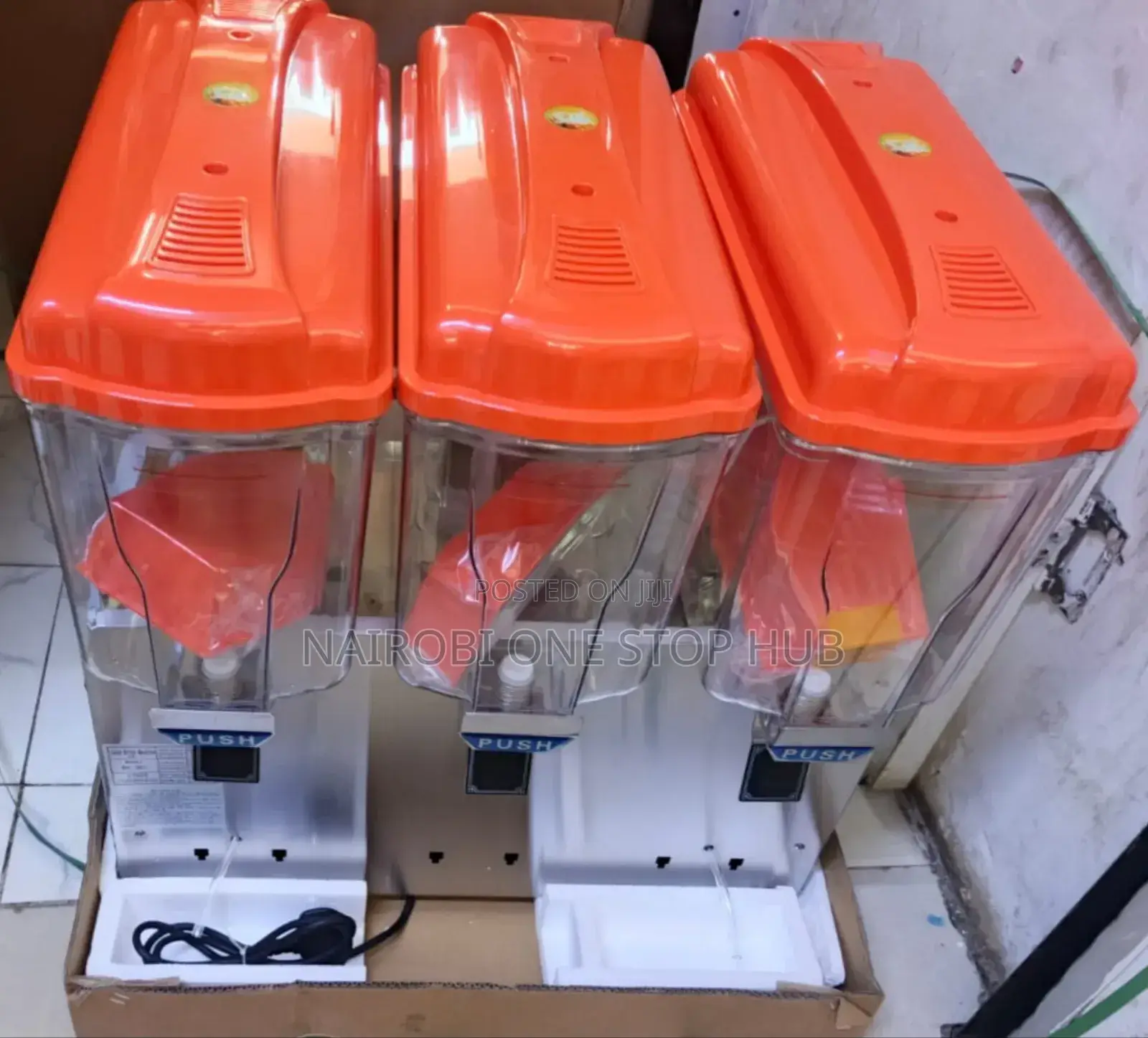Clear Triple Beverage Dispenser With Leak Proof Lid