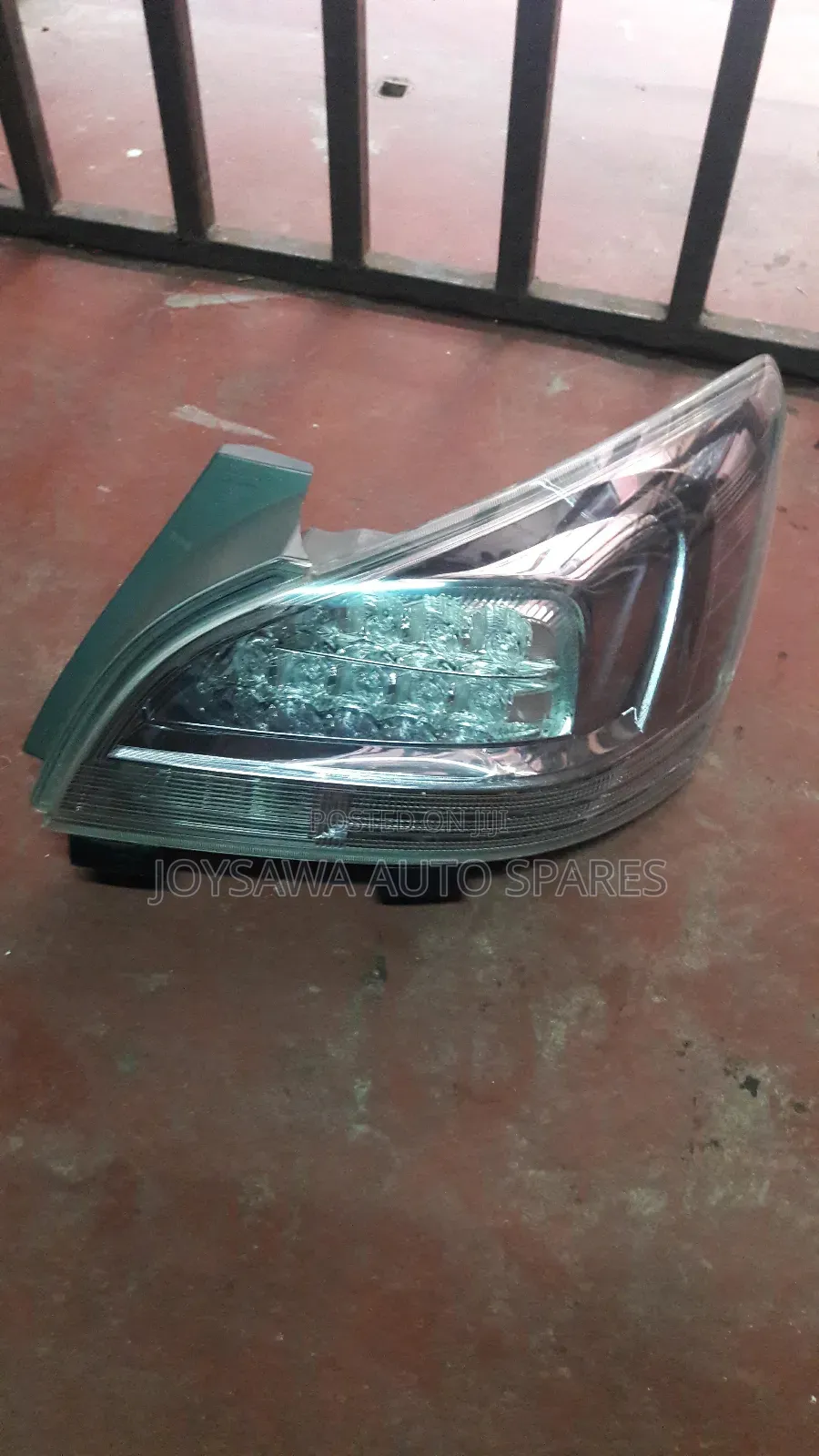 Toyota Mark Zio Taillight