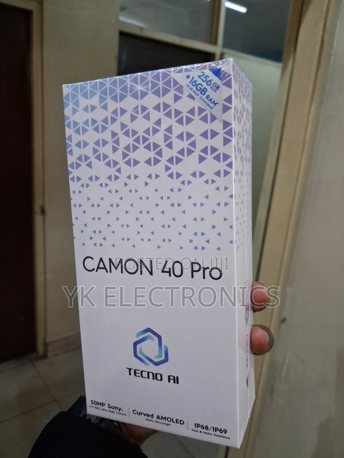 New Tecno Camon 40 Pro 256 GB White