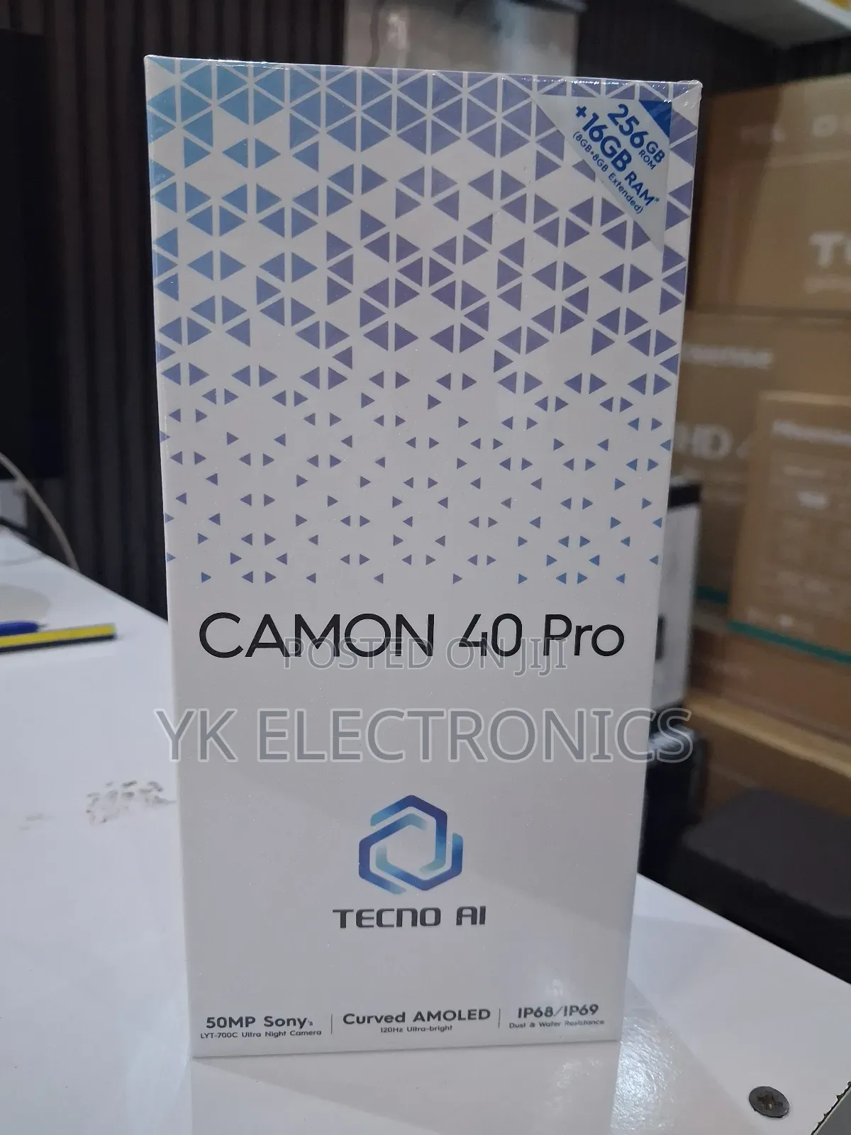 New Tecno Camon 40 Pro 256 GB White