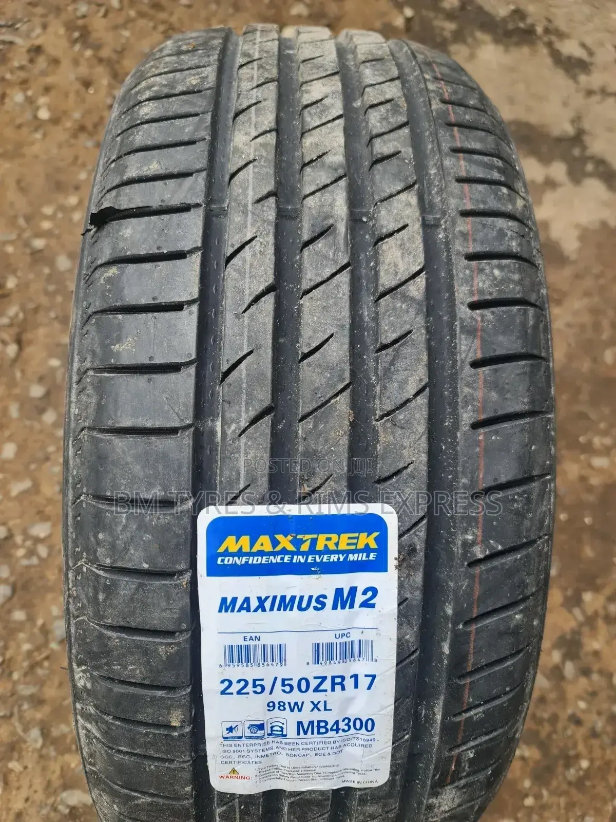 225 /50 R17 Maxtrek (Xl