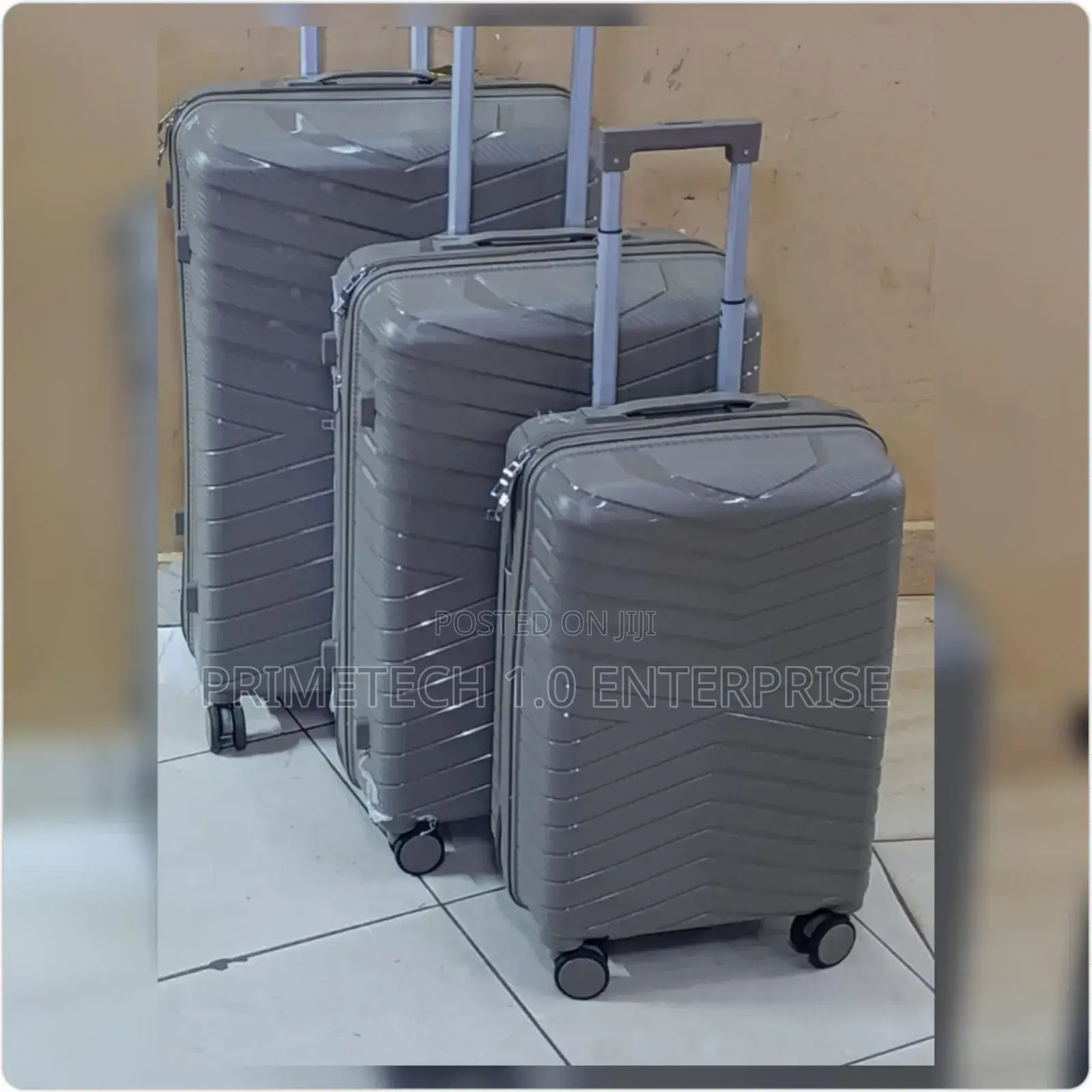 3 in 1 Unbreakable Rubber Suit Cases