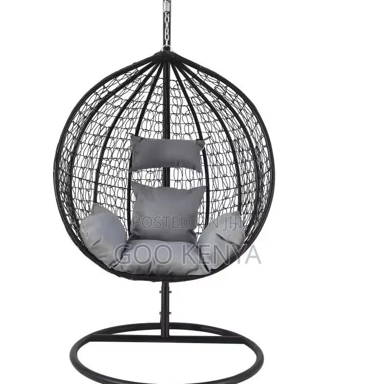 Home Chair; Luxury Patio Rattan Swinging Egg Chair for Garden Use