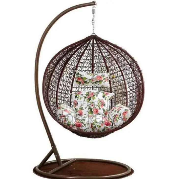 Home Chair; Luxury Patio Rattan Swinging Egg Chair for Garden Use