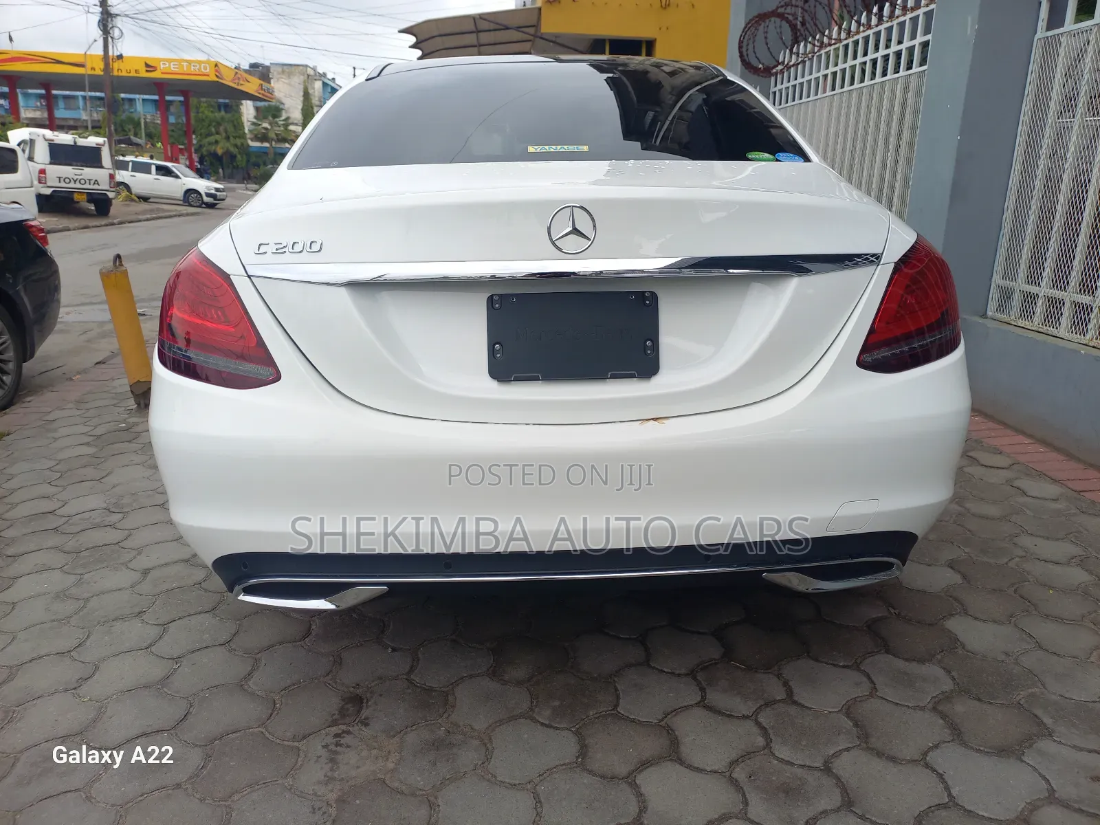 Mercedes-Benz C200 2019 White
