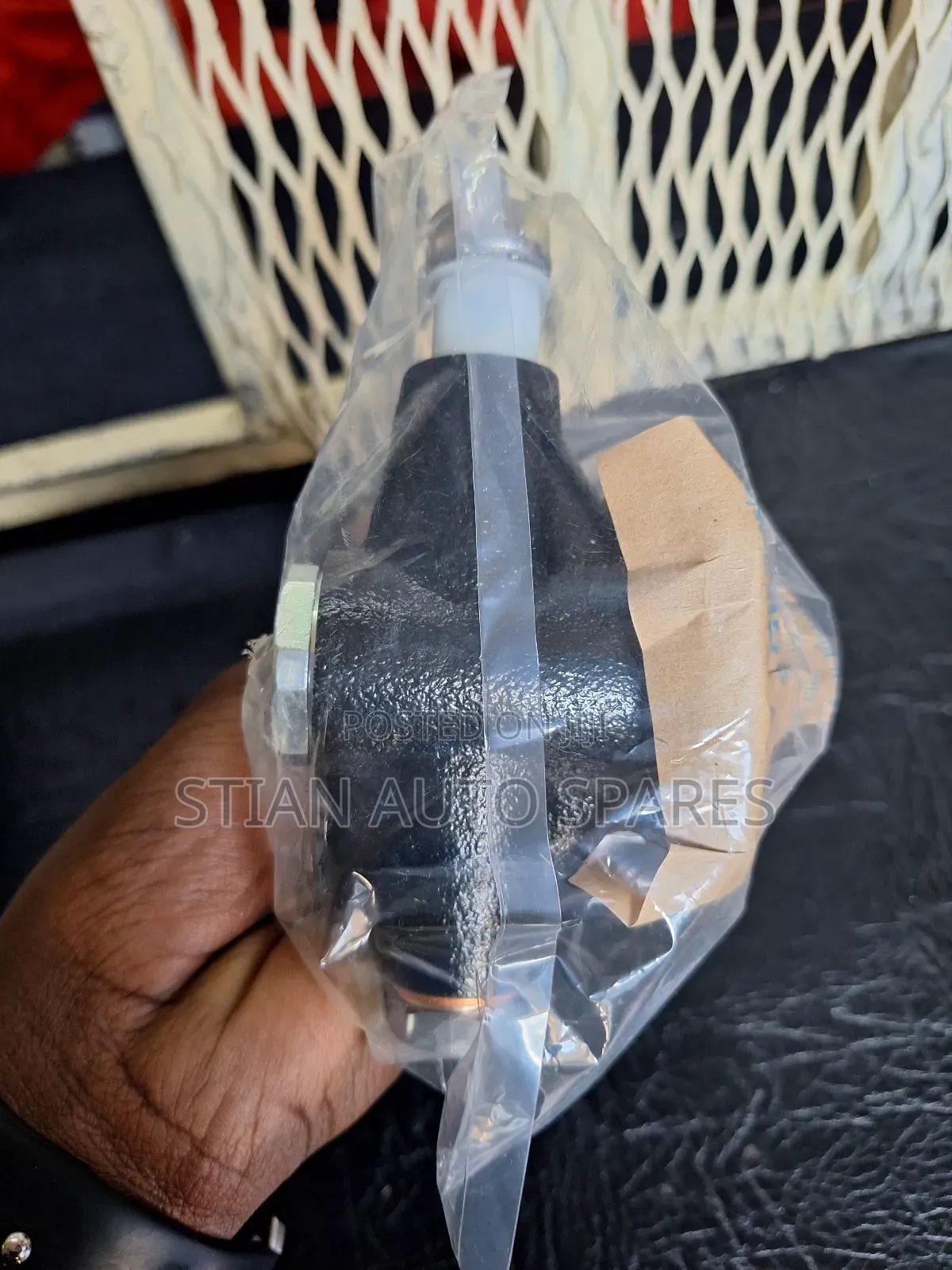 Isuzu FVR Genuine Feed Pump