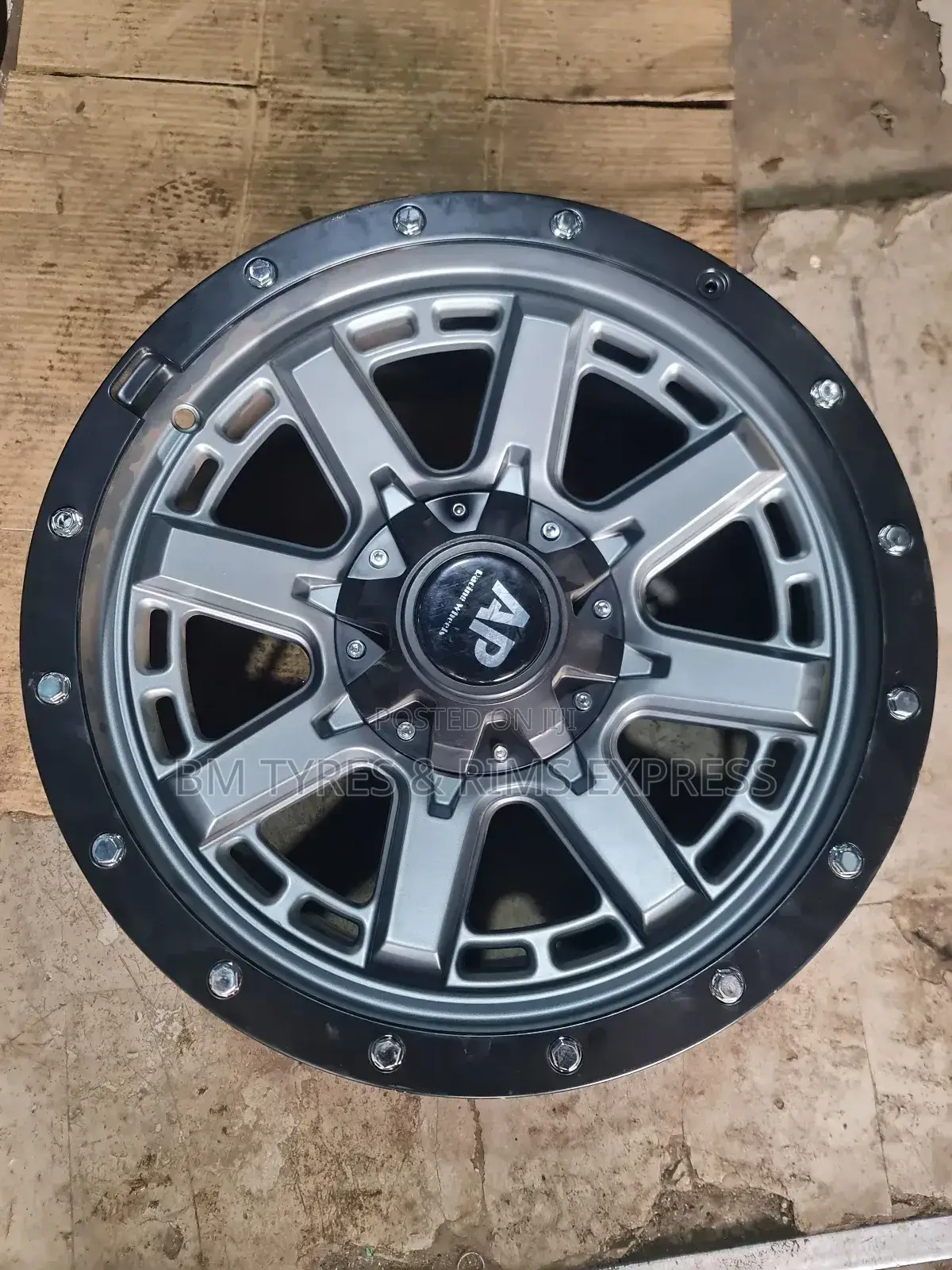 Rims Size (18) Toyota Prodo (6 Holes) Set of 4.