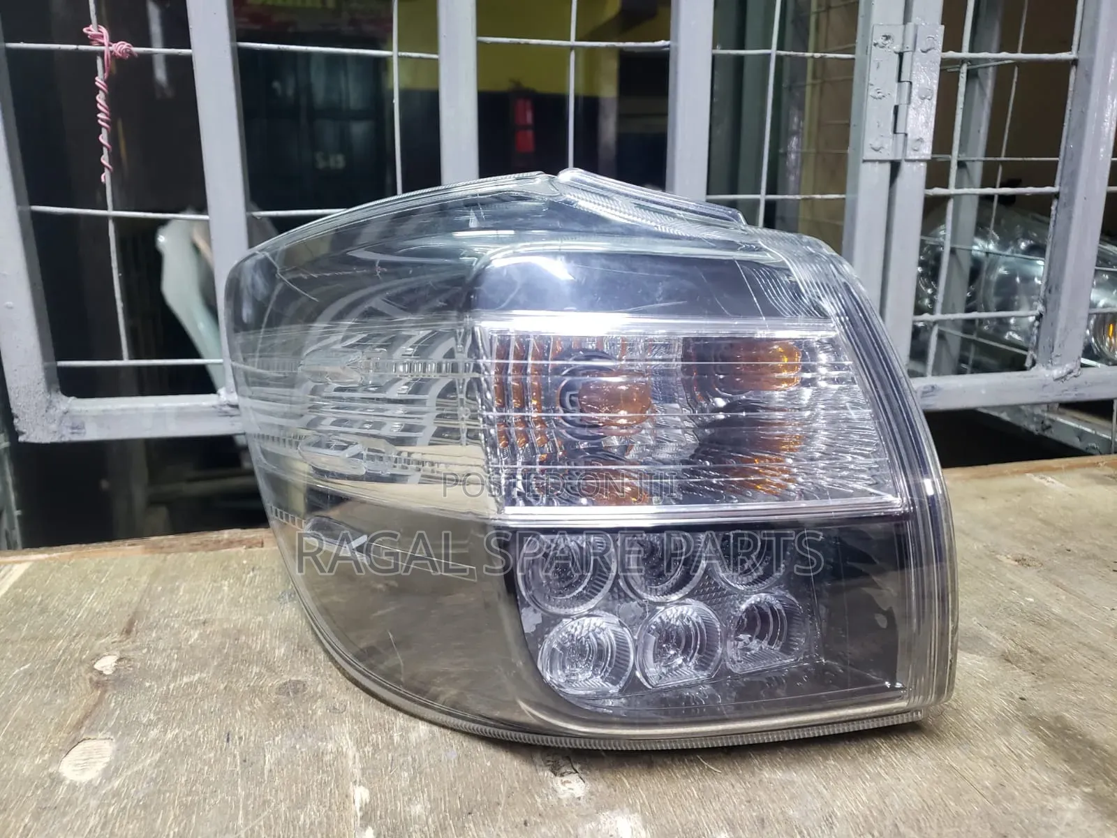 Wish 2015 Taillight