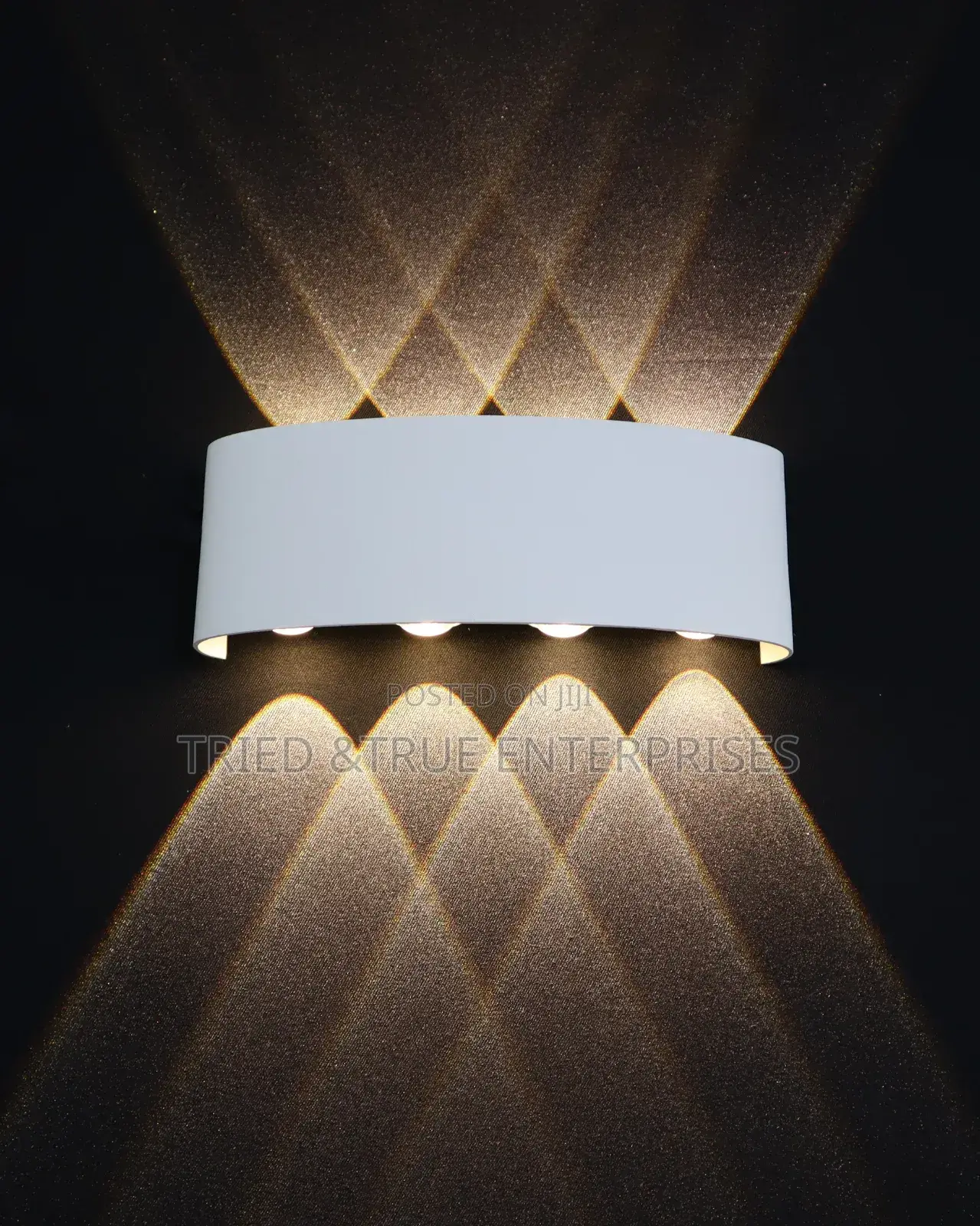 Outdoor 4 Bulbs Wall Bracket Light Kj7y