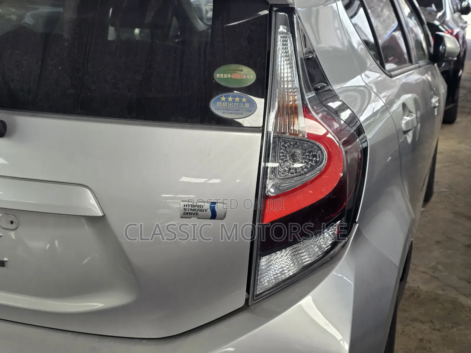 Toyota Aqua 2019 Silver