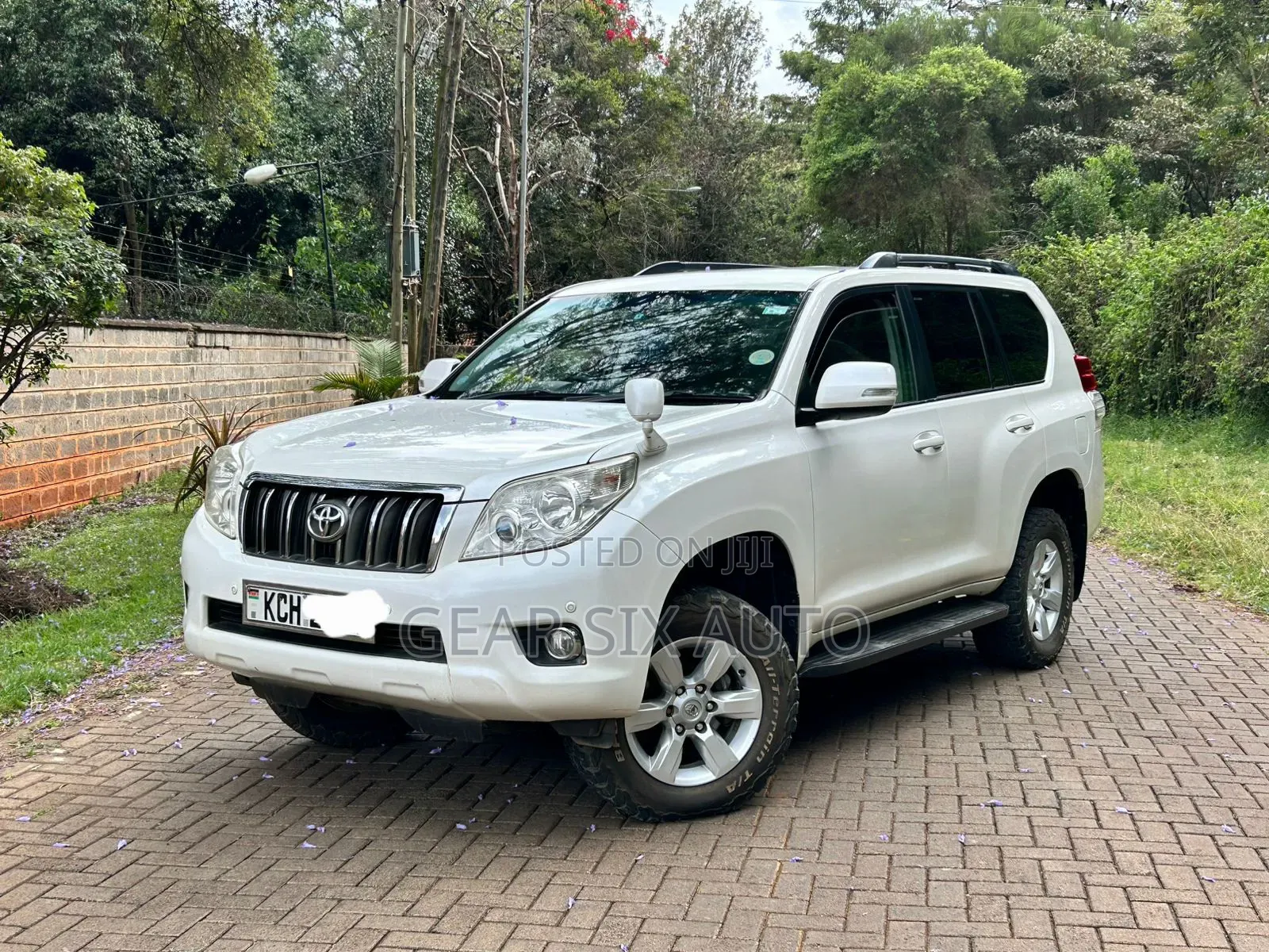 Toyota Land Cruiser Prado 2.7 i 2012 White