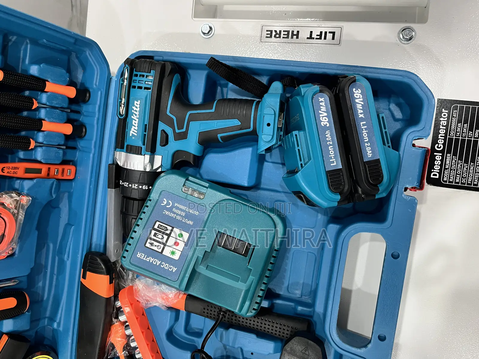 Makita Cordless Toolset With Complete Drill