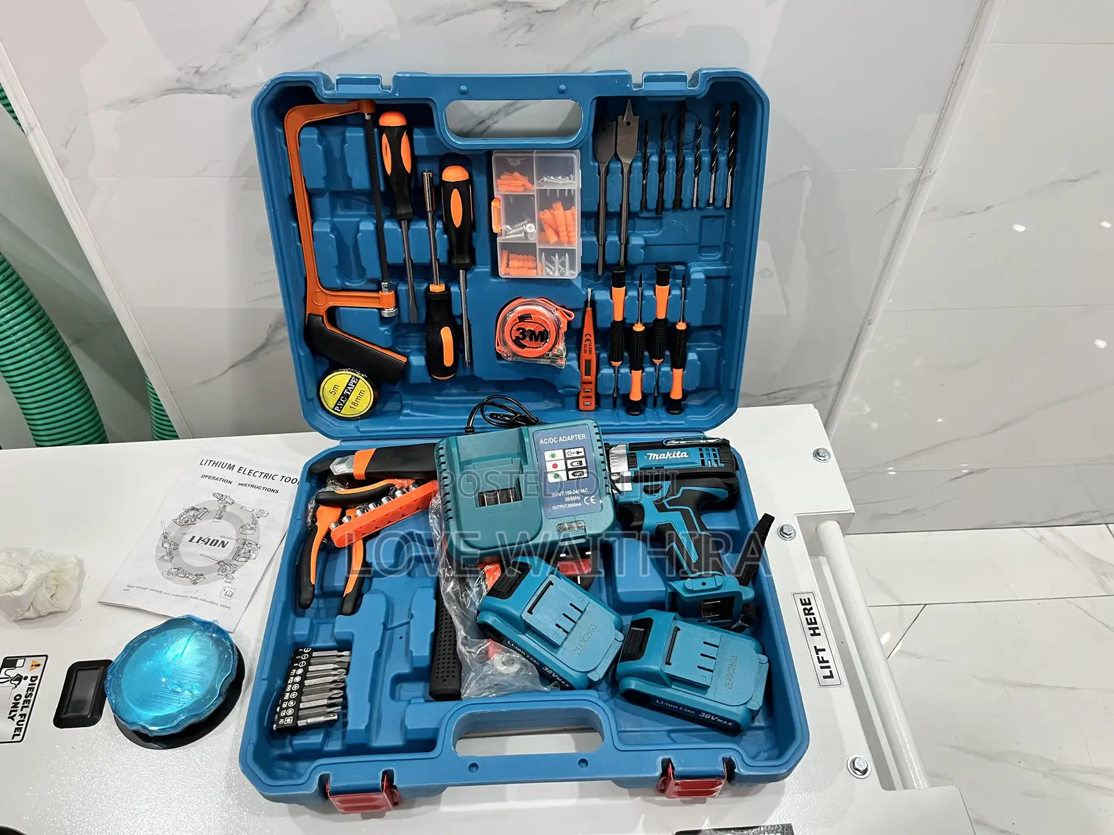 Makita Cordless Toolset With Complete Drill