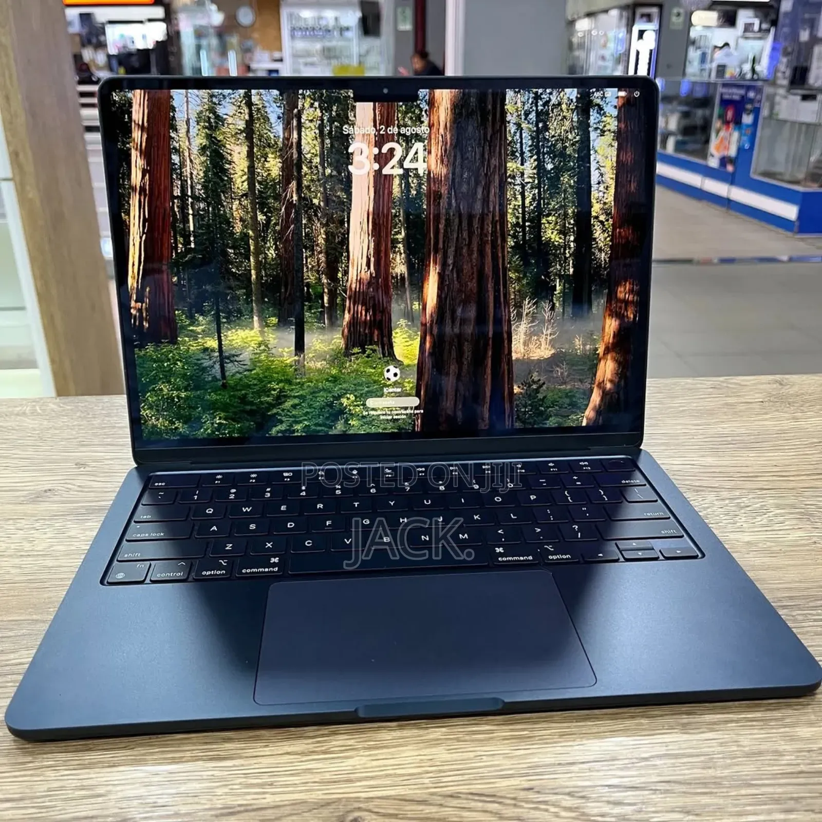 Laptop Apple MacBook Air 2024 M3 13-Inch 8GB Apple M3 SSD 512GB