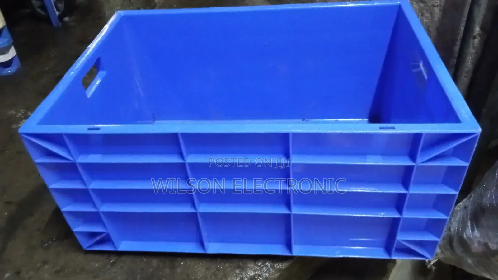 Extra Large Commercial Crate