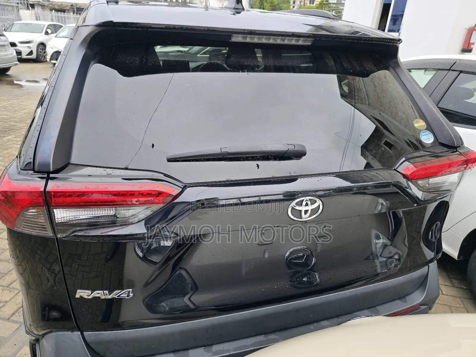 Toyota RAV4 2021 Black