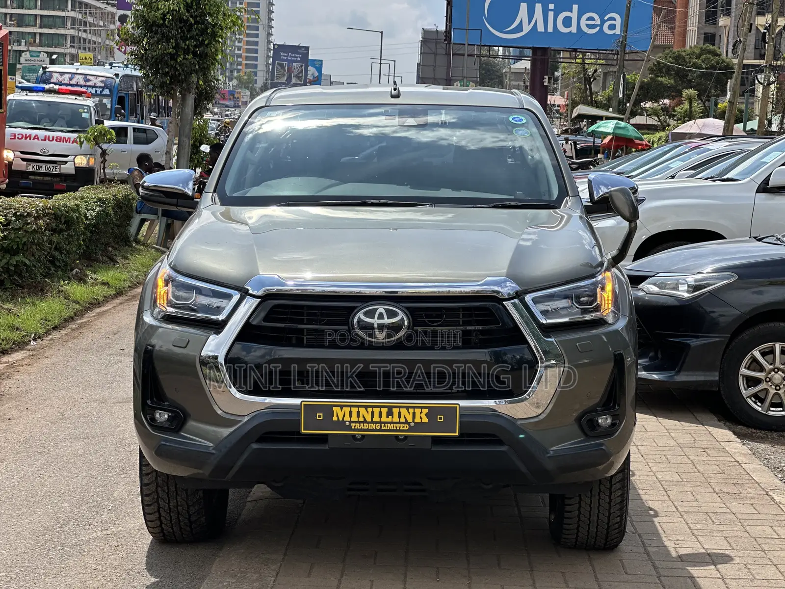 Toyota Hilux Revo Double Cab Deisel 2.4 AWD 2021 Brown
