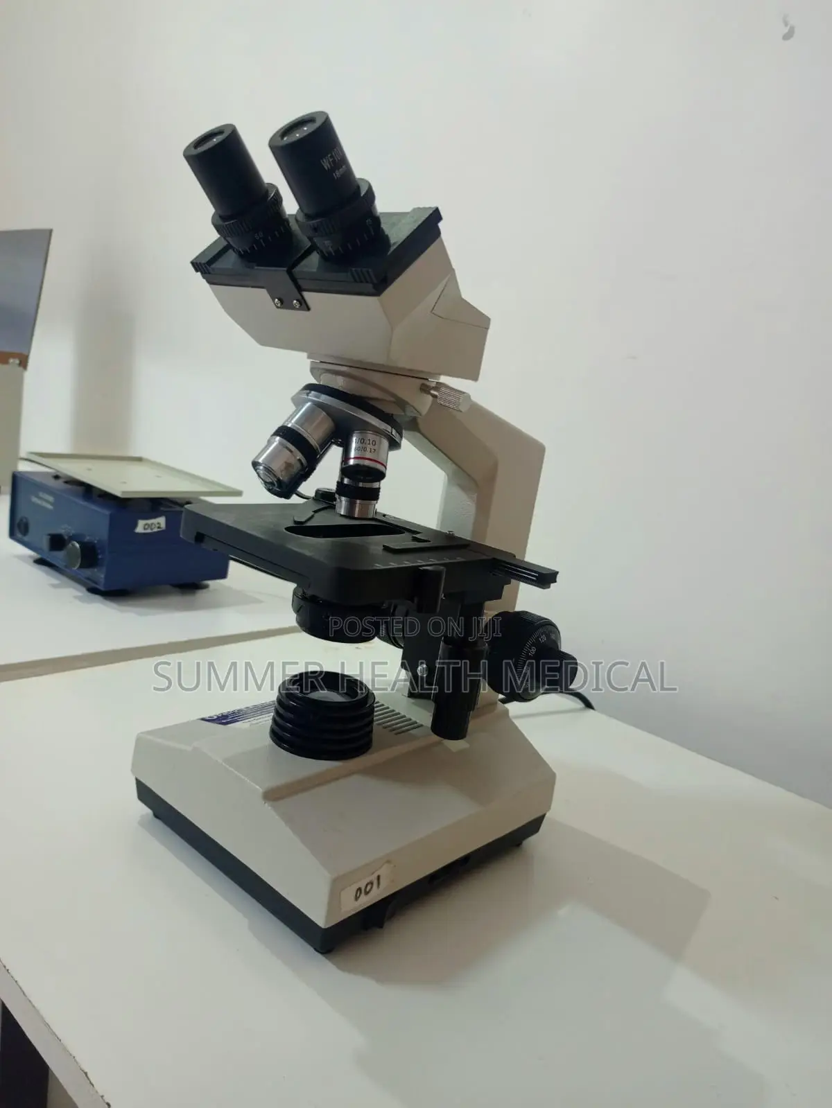 Binocular Microscope