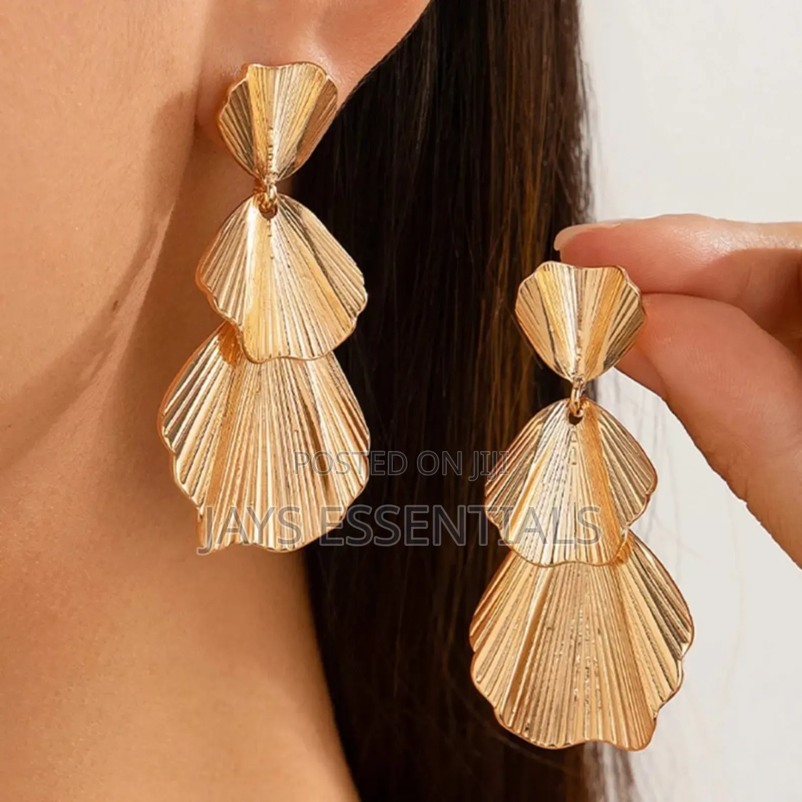 Transform Your Looks With Our Earrings
