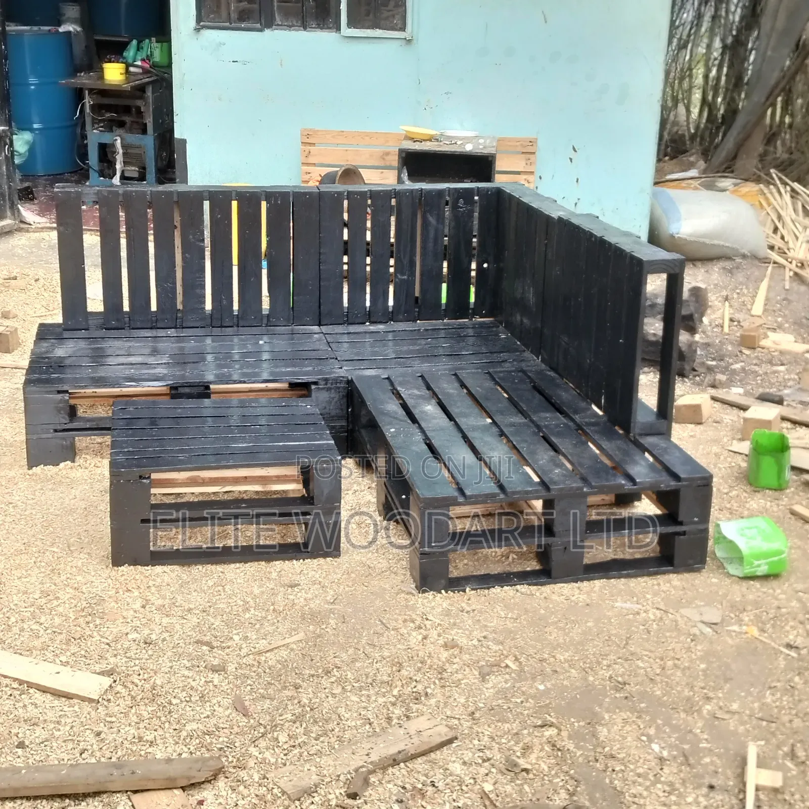 L Seat Pallet Sofa