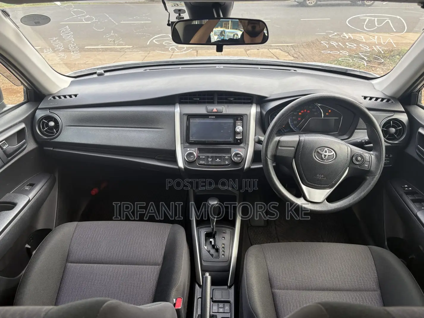 Toyota Corolla Fielder 1.5 Hybrid FWD 2018 Silver