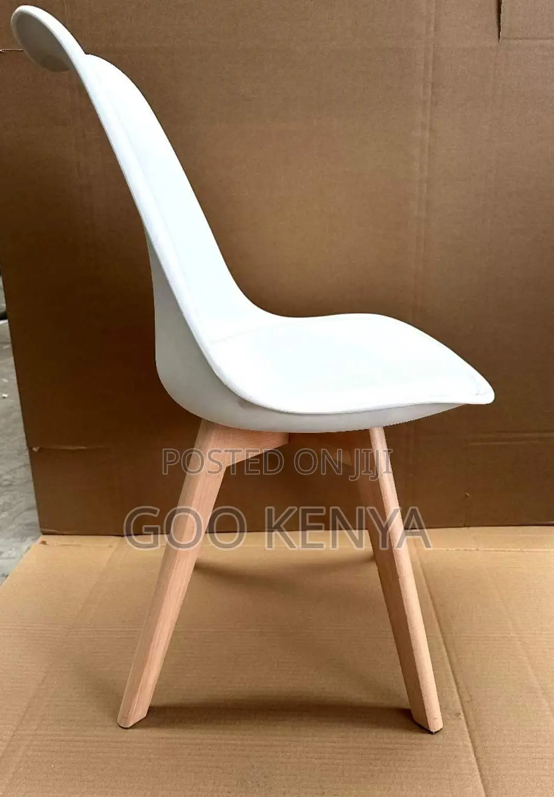 Home Chair; Beech Solid Wood Legs Tulip Style Plastic Chair