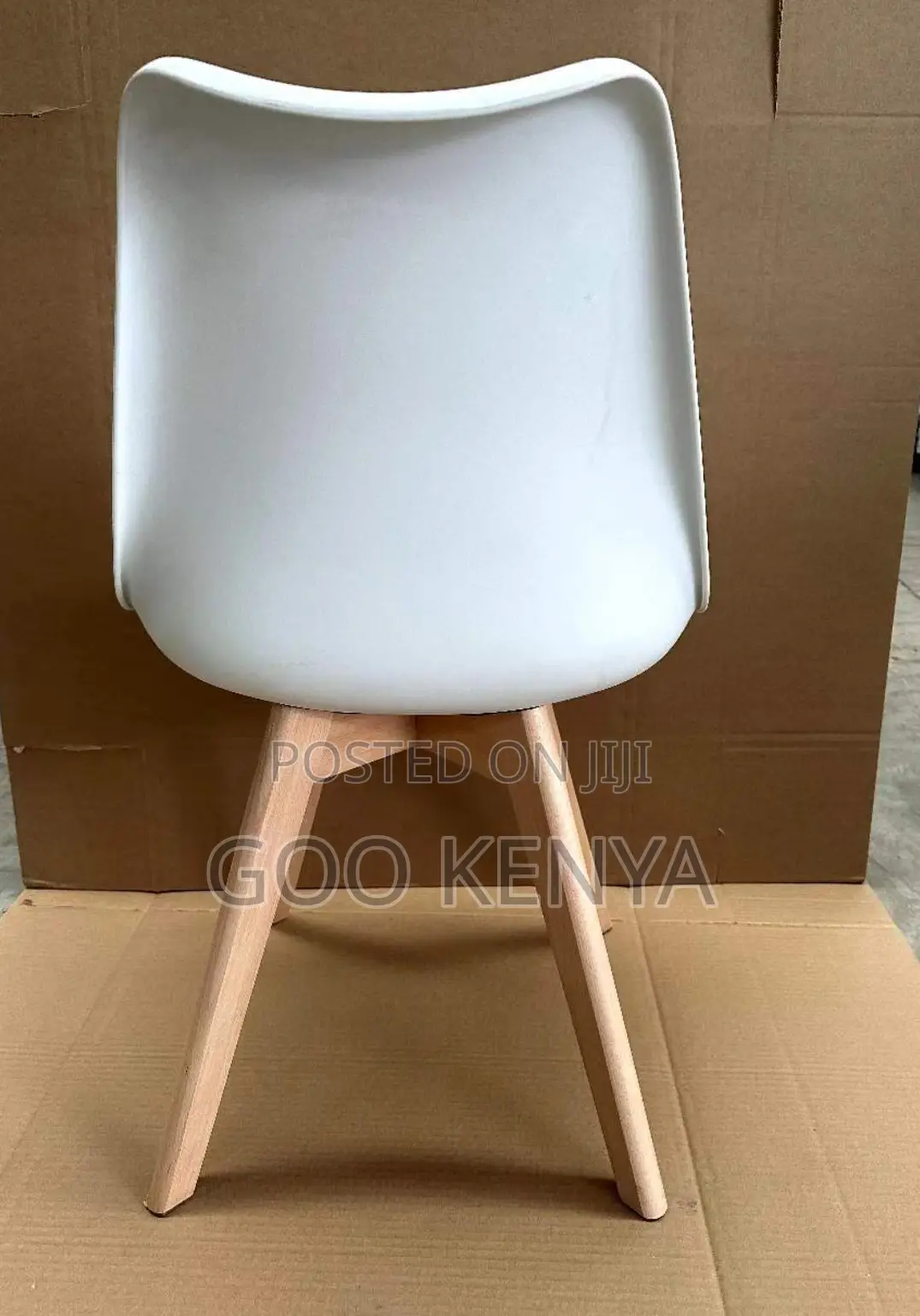 Home Chair; Beech Solid Wood Legs Tulip Style Plastic Chair