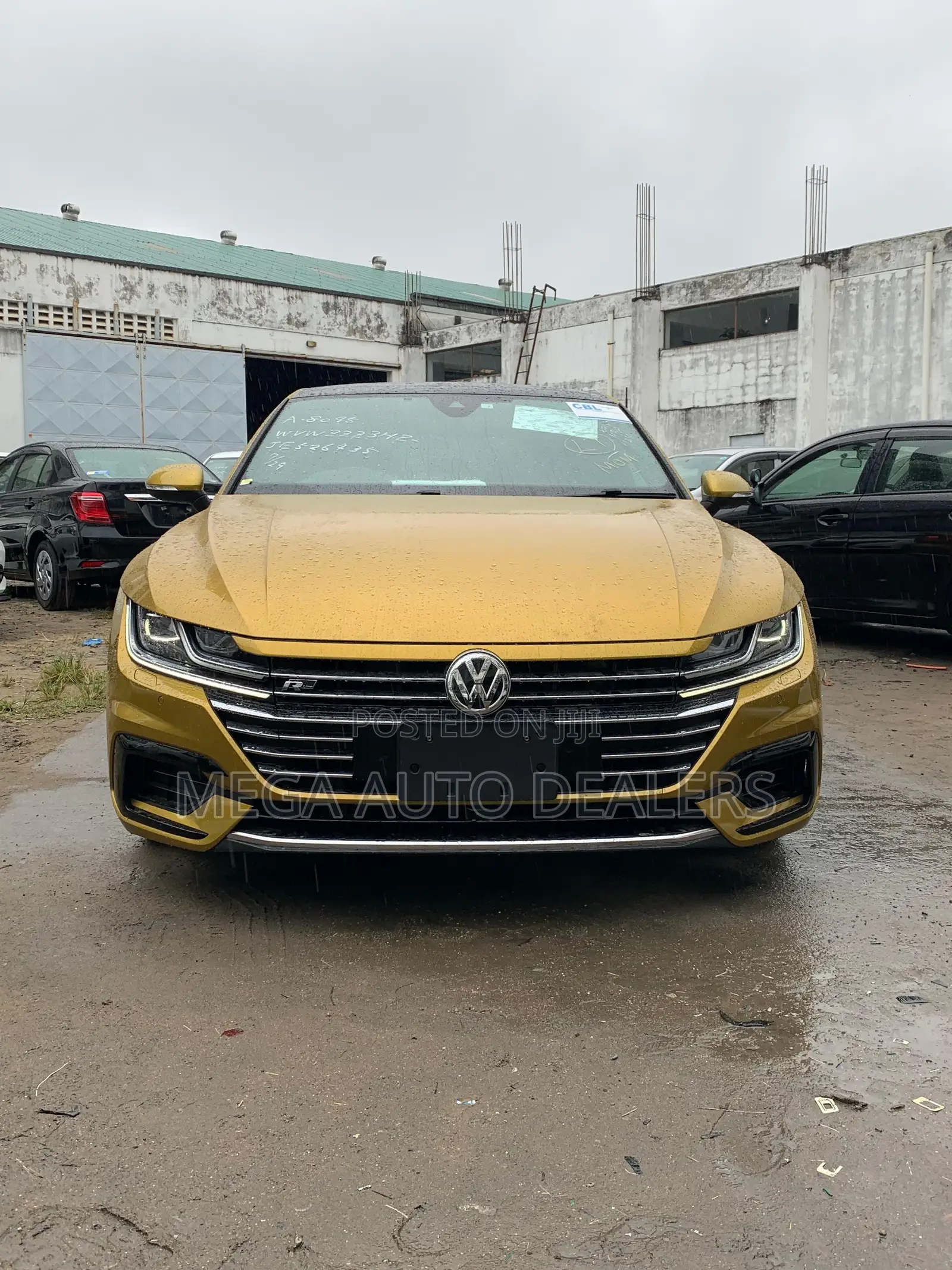 Volkswagen Arteon 2019 Yellow