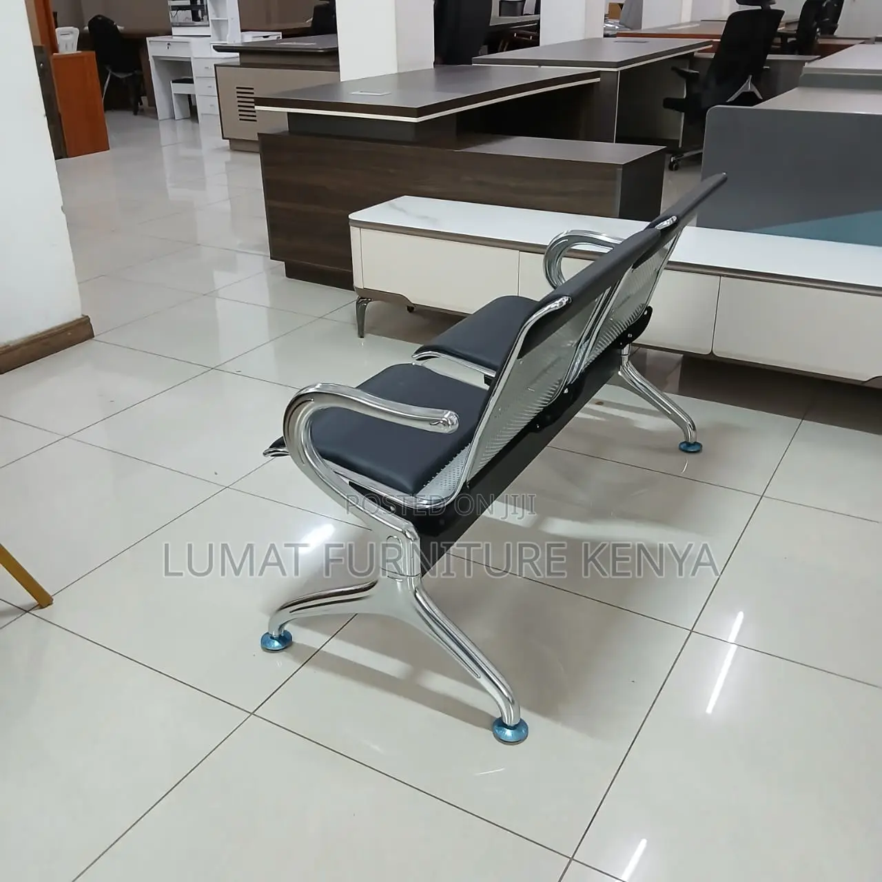 Twin Comfort Waiting Bench