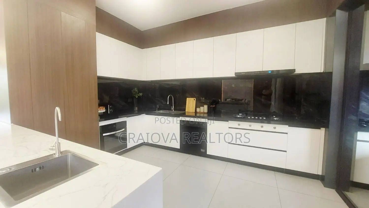 4bdrm Apartment in Kilimani for sale