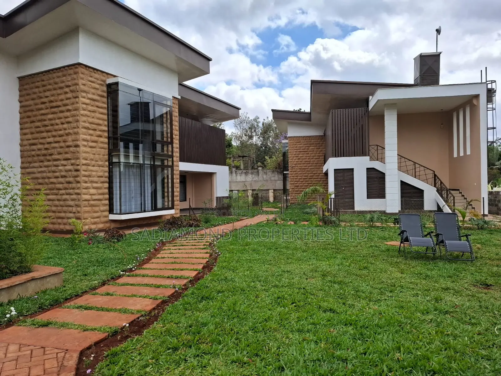 Furnished 2bdrm Villa in Ridgeways for rent