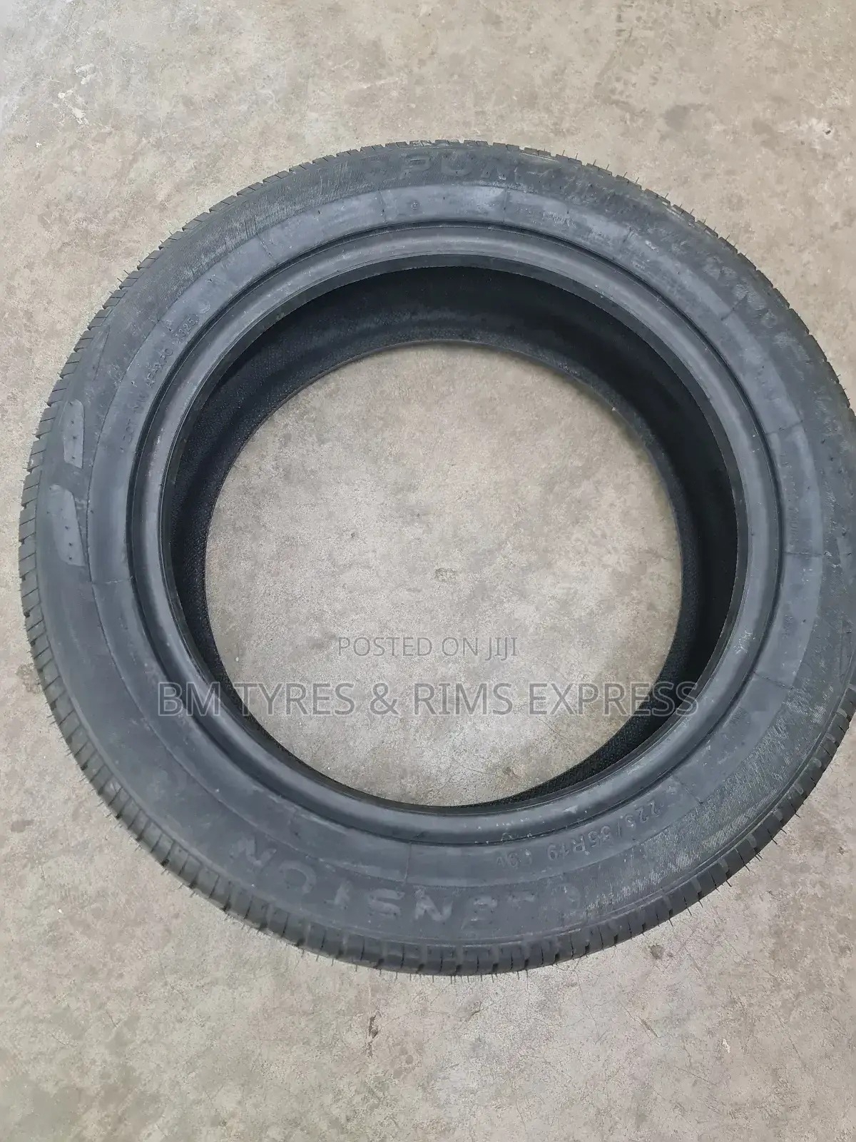 225/55 R19 Lenstone Tyres.