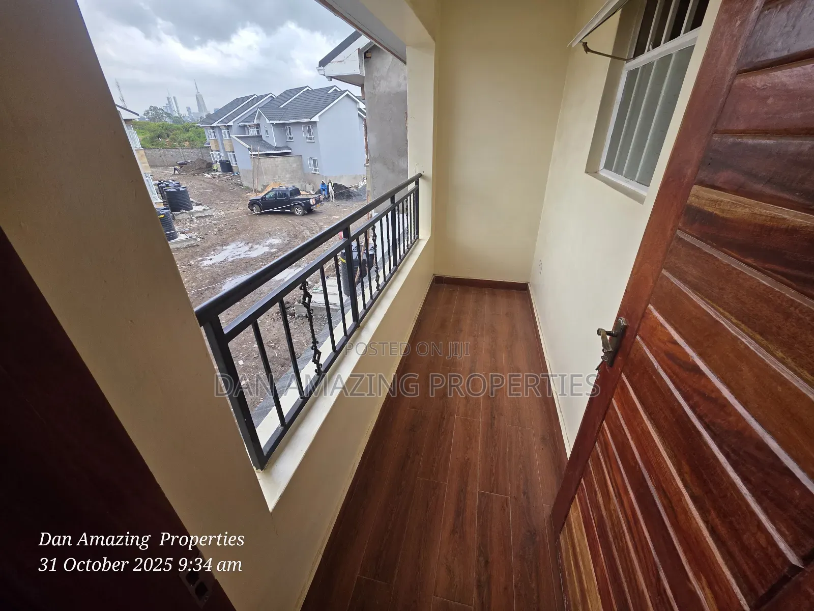 4bdrm Townhouse/Terrace in South C Plus Dsq for sale