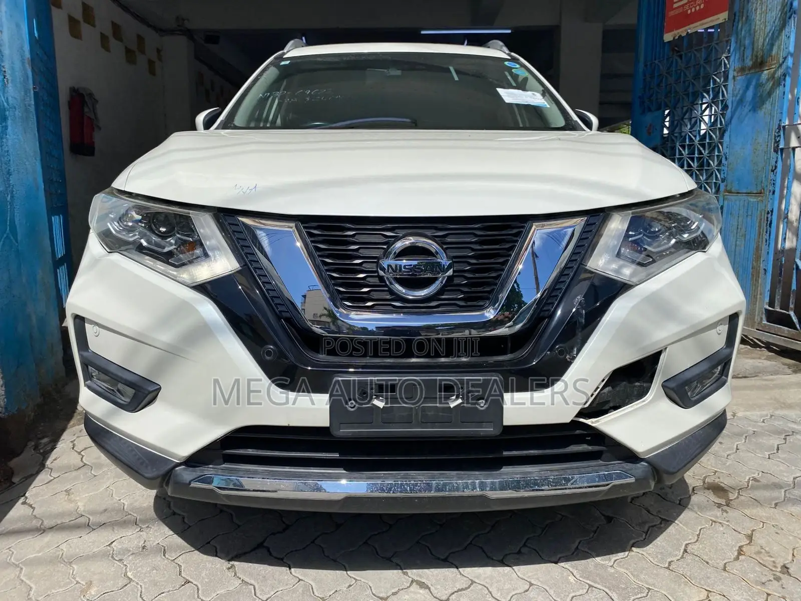Nissan X-Trail 2018 White