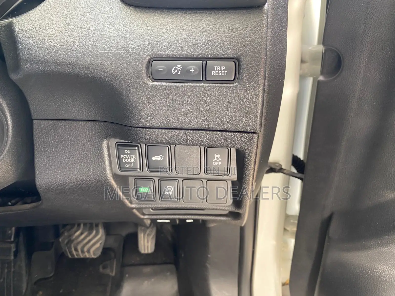 Nissan X-Trail 2018 White