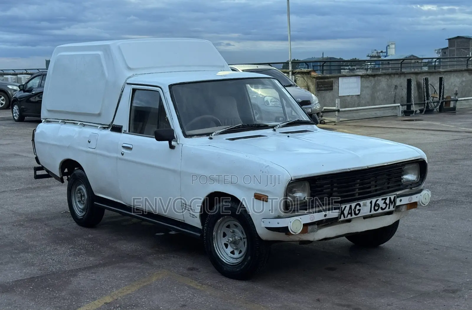 Nissan 1400 1996 White