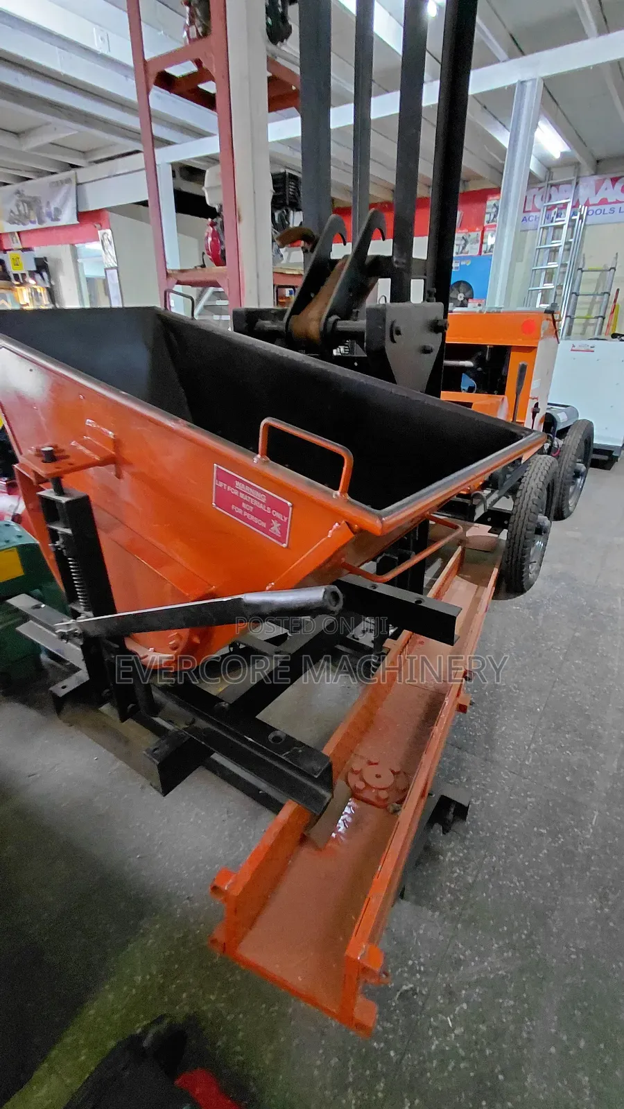 Esquire Indian Diesel Concrete Crane/Hoist With Buckets 30m Stand.