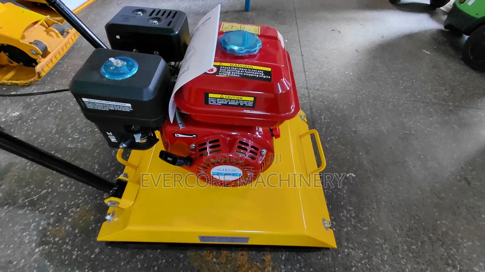 Aico Japan Plate Compactor 90kg 8hp Petrol Engine.