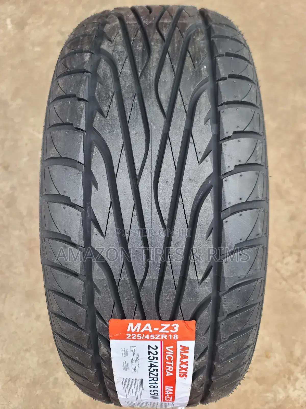 225/45 R18 Maxxis Tyres 95w Victra Ma-Z3 Made in Thailand