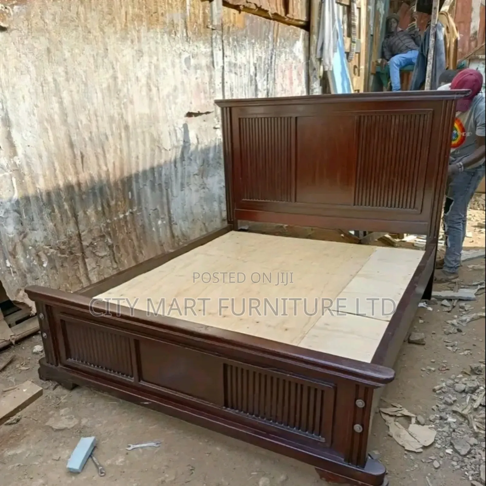 Superior-Performance Board Beds