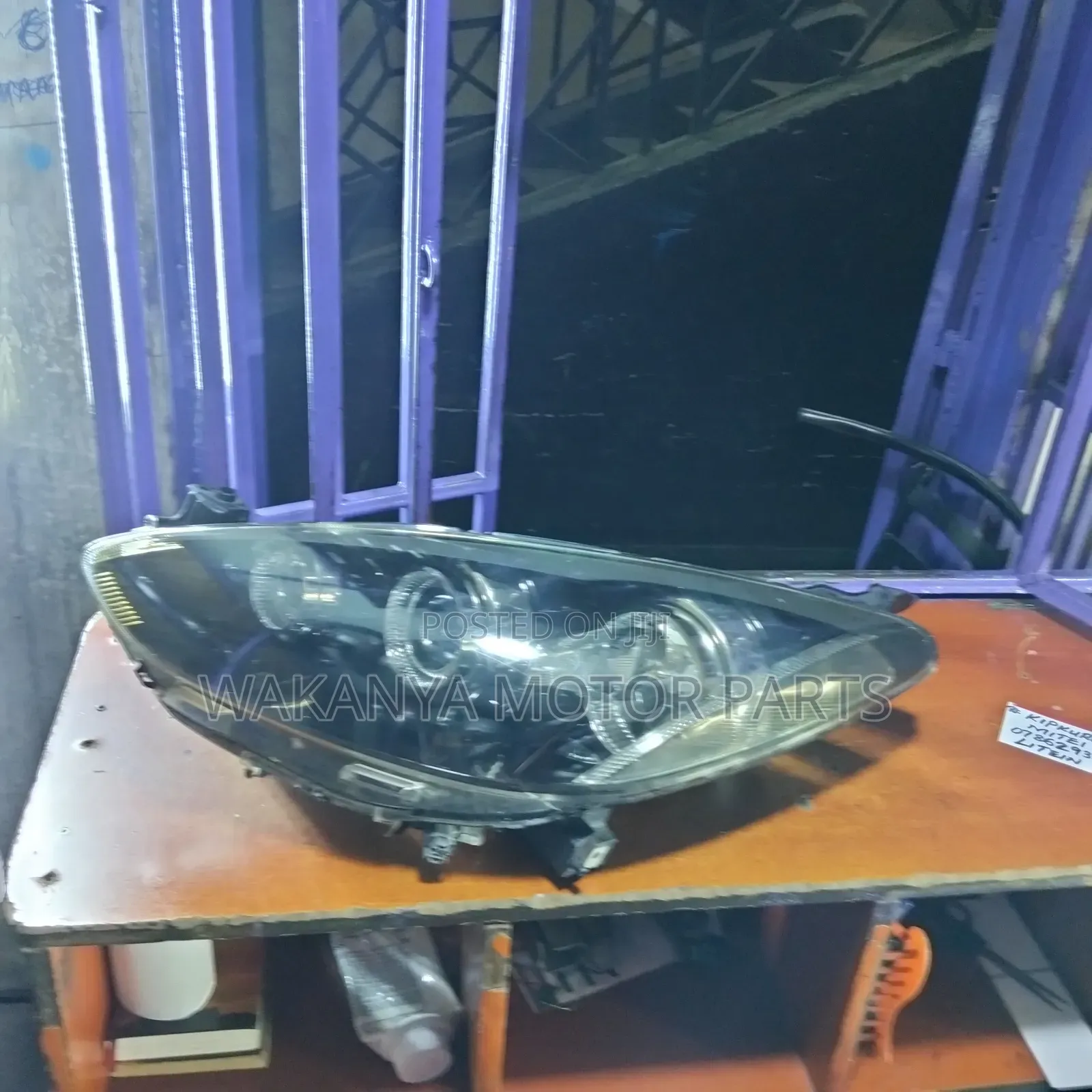 Mazda Demio Model 2008/2012 Xenon Headlamp, Clean Ex Japan Motor Parts