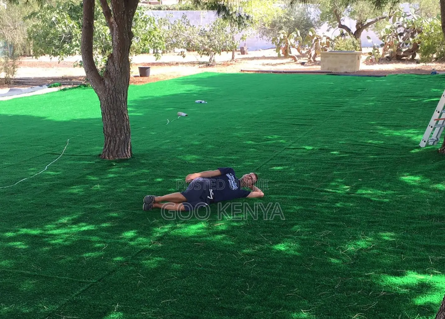 Home Outdoor Carpet; Heavy-Duty Waterproof Green Artificial Grass