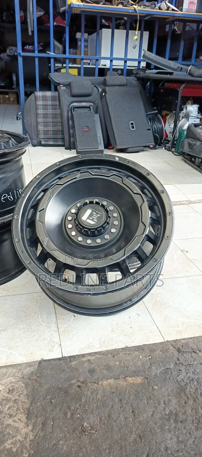 17 Inches Lexxel Wheels 17" 6holes for Land Cruiser