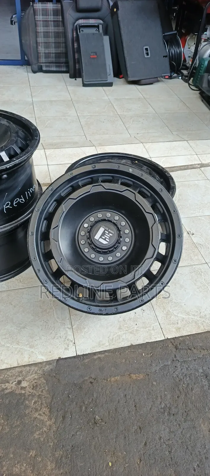 17 Inches Lexxel Wheels 17" 6holes for Land Cruiser