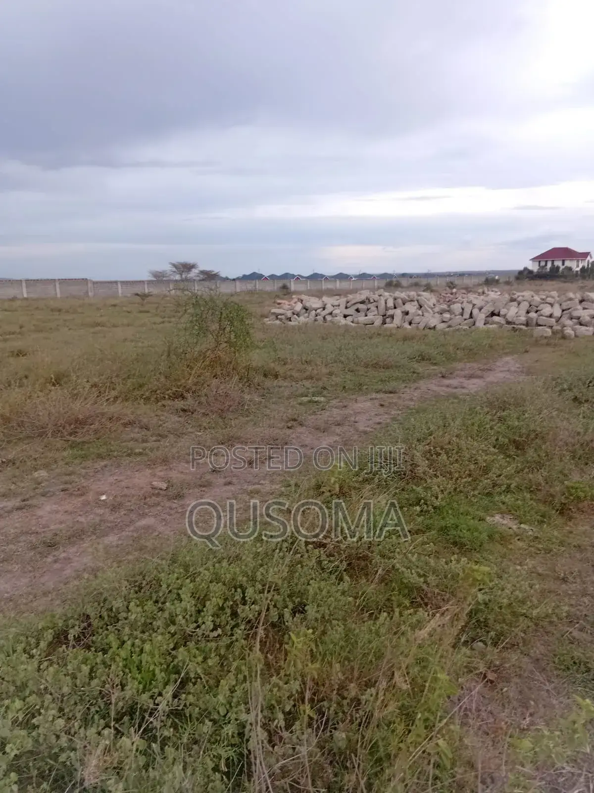 2 Plots an Eighth Each at Kitengela Lower Acacia