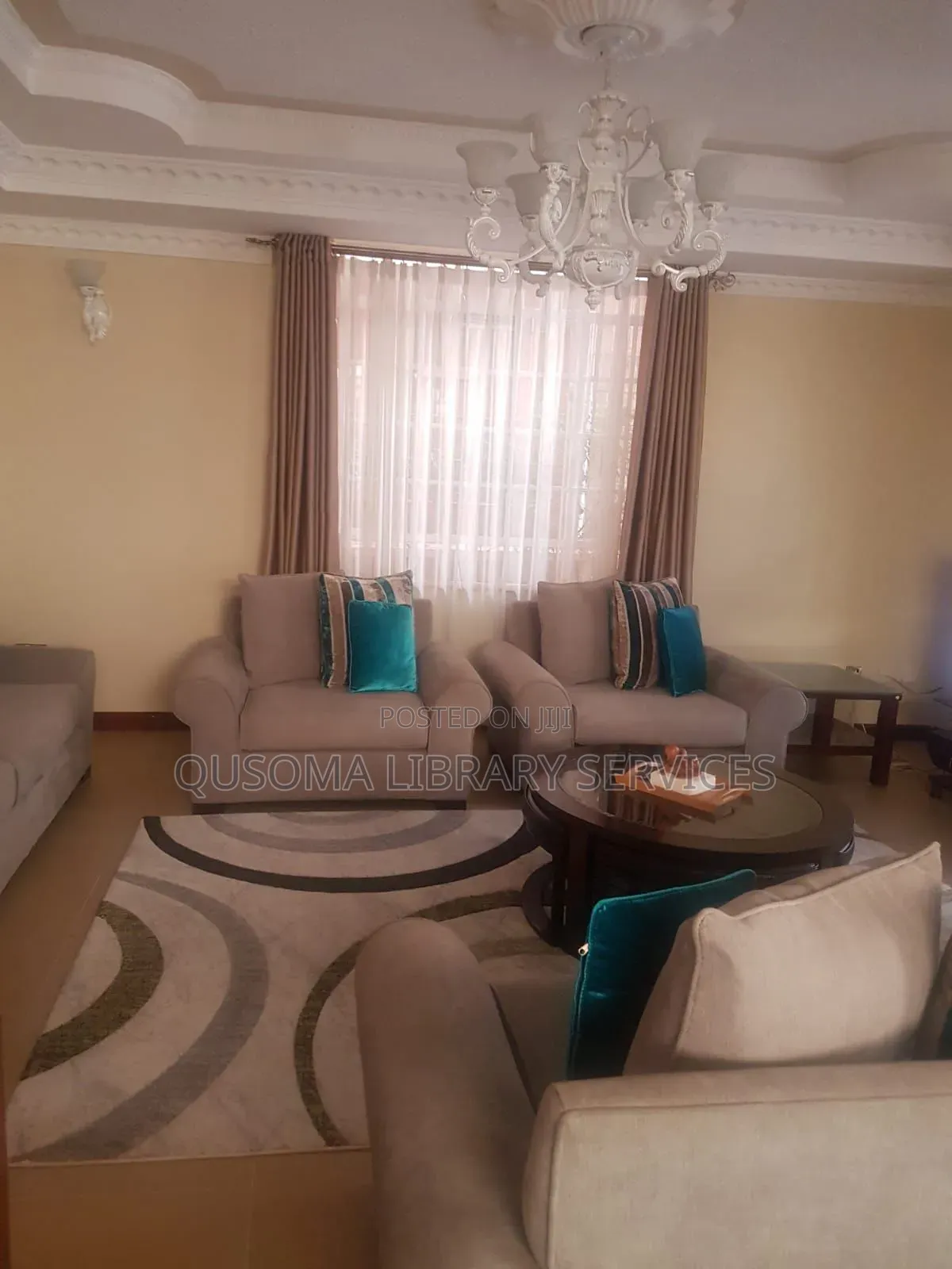 A Stunning 4-Bedroom Luxurious House With DSQ
