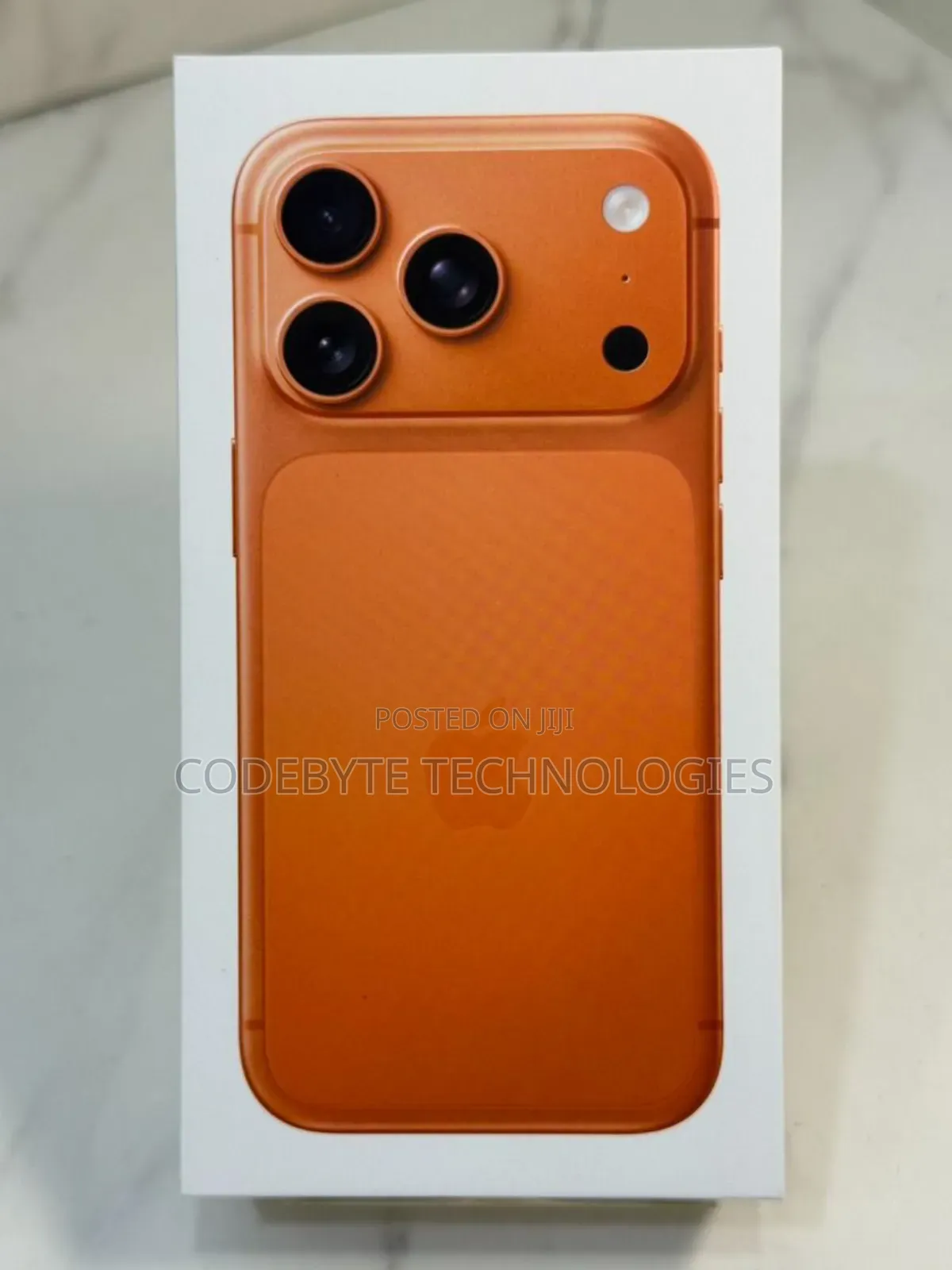 New Apple iPhone 17 Pro Max 256 GB Orange