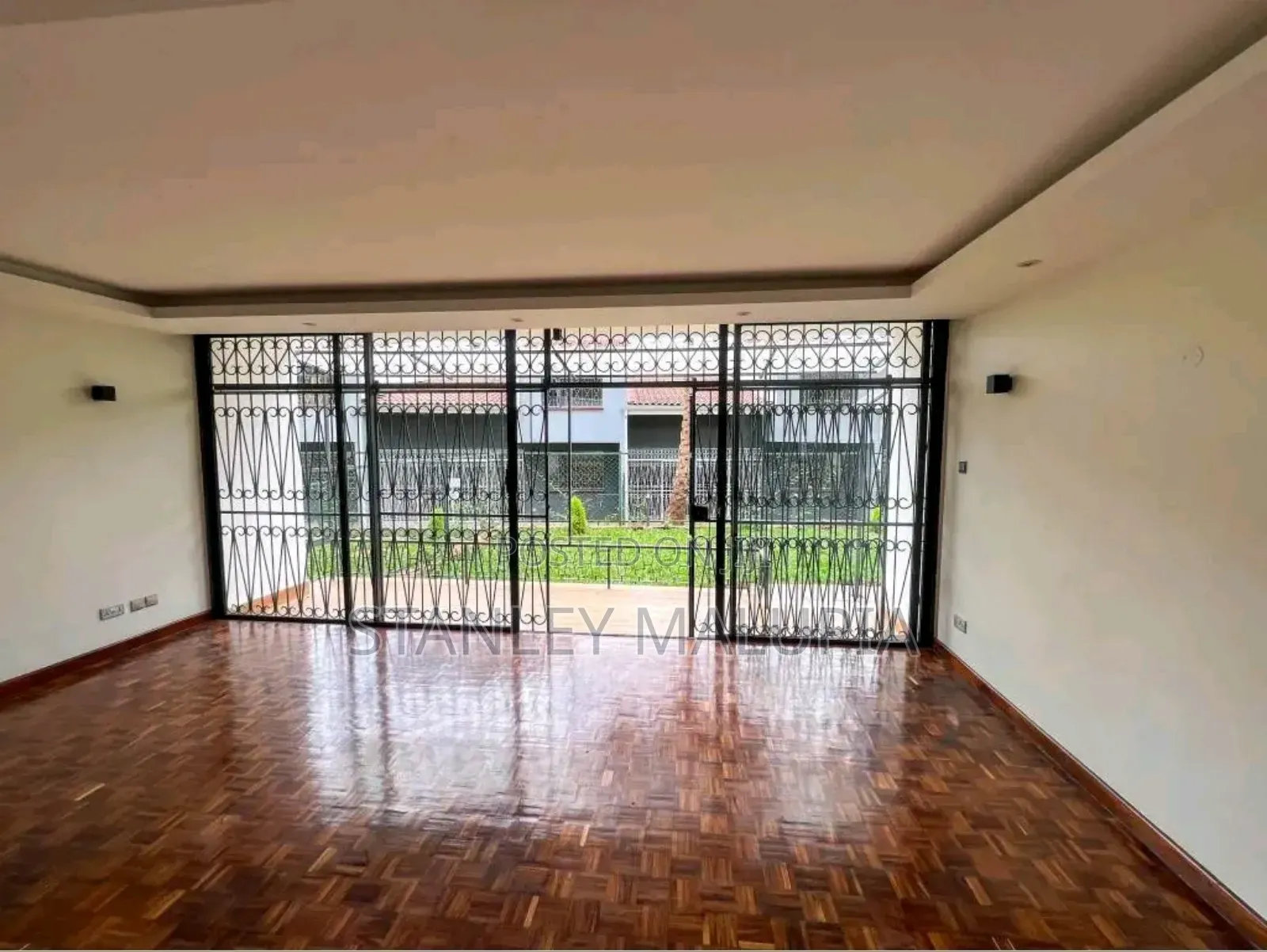 4bdrm Townhouse / Terrace in Westlands Area for rent
