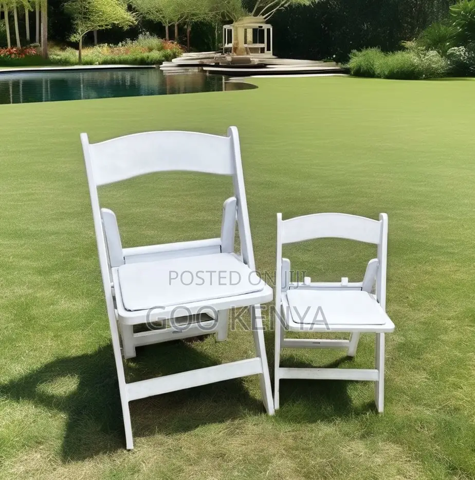 Home Chair; Lightweight Plastic Stackable Outdoor Folding Garden Chair