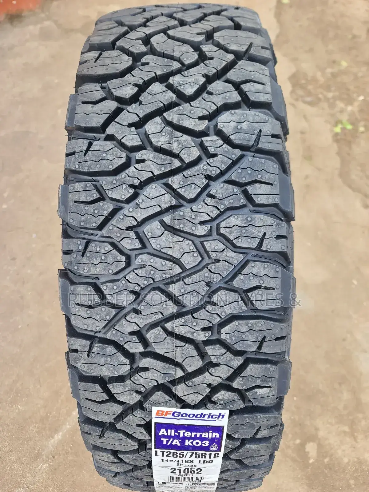 265 /75 R16 Bf-Goodrich a/T [All Terrain ]Usa